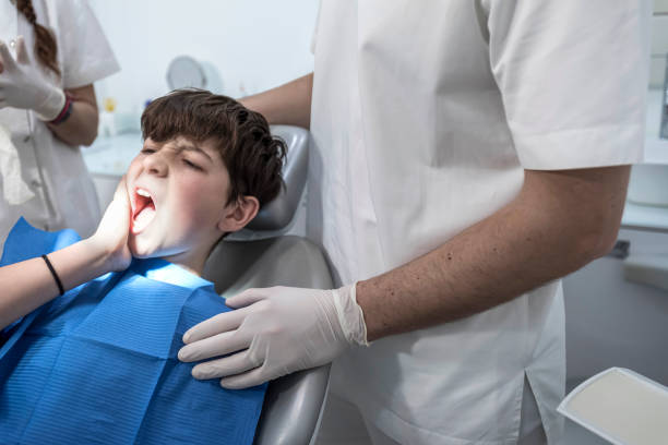 Best Pediatric Emergency Dentist in Lake Sconsin, WI